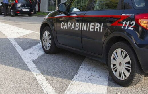 auto_carabinieri_