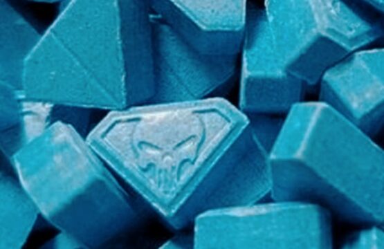 blue-punisher_mdma_ecstasy_chem_sex_